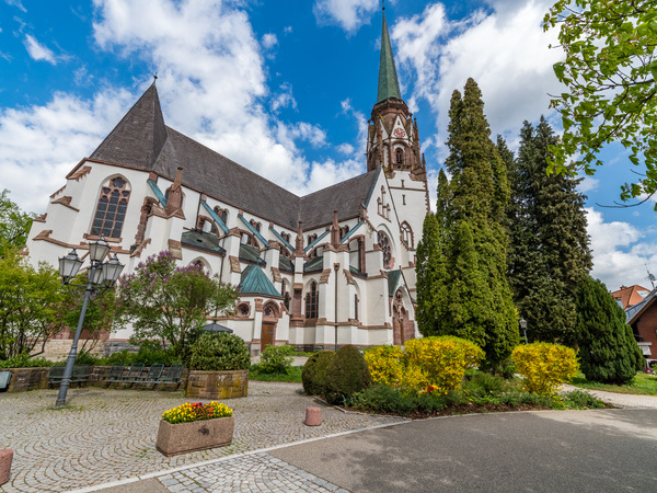 Au�enansicht der Kirche Mari� Himmelfahrt