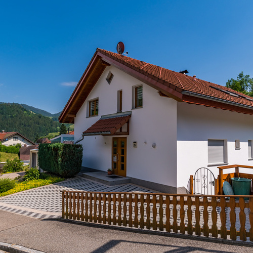 Au&szlig;enansicht des Hauses Jaufmann - 