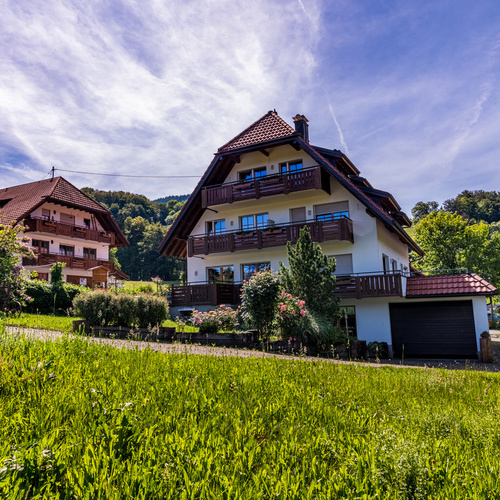 Au&szlig;enansicht des Ferienwohnungshaus Bauer in Schindeln  - 