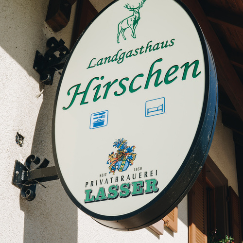 Gasthausschild des Landgasthaus Hirschen - &copy; Schwarzwald Tourismus/Fr&ouml;hnd