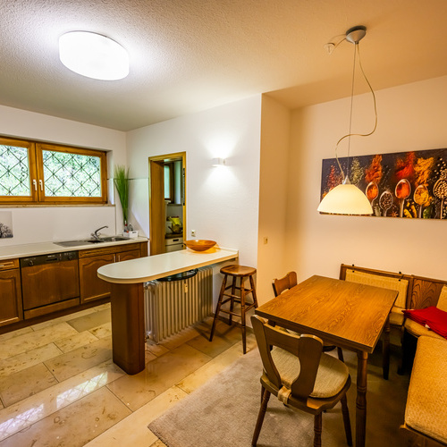 Das Esszimmer mit K&uuml;che - 